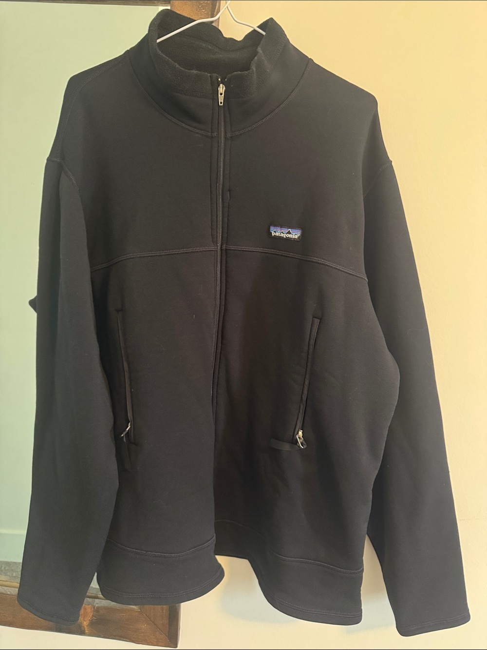 Patagonia Black Zip-Up Fleece Pullover